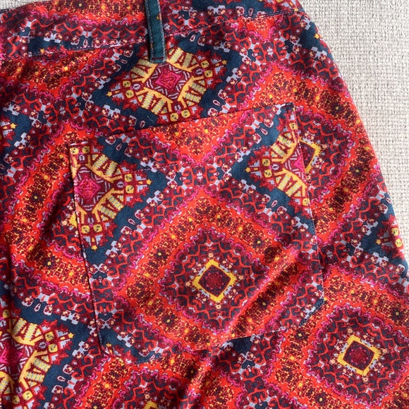 Sundance  :: Kalini Multicolor:: Shorts :: Small - Picture 6 of 13